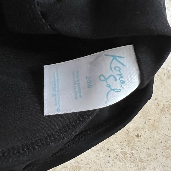 Kona Sol One Piece Compression Swimsuit Size 20W - Picture 5 of 5